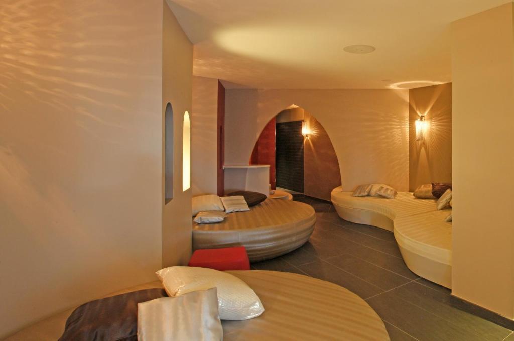 Hotel Oz'inn & 5*